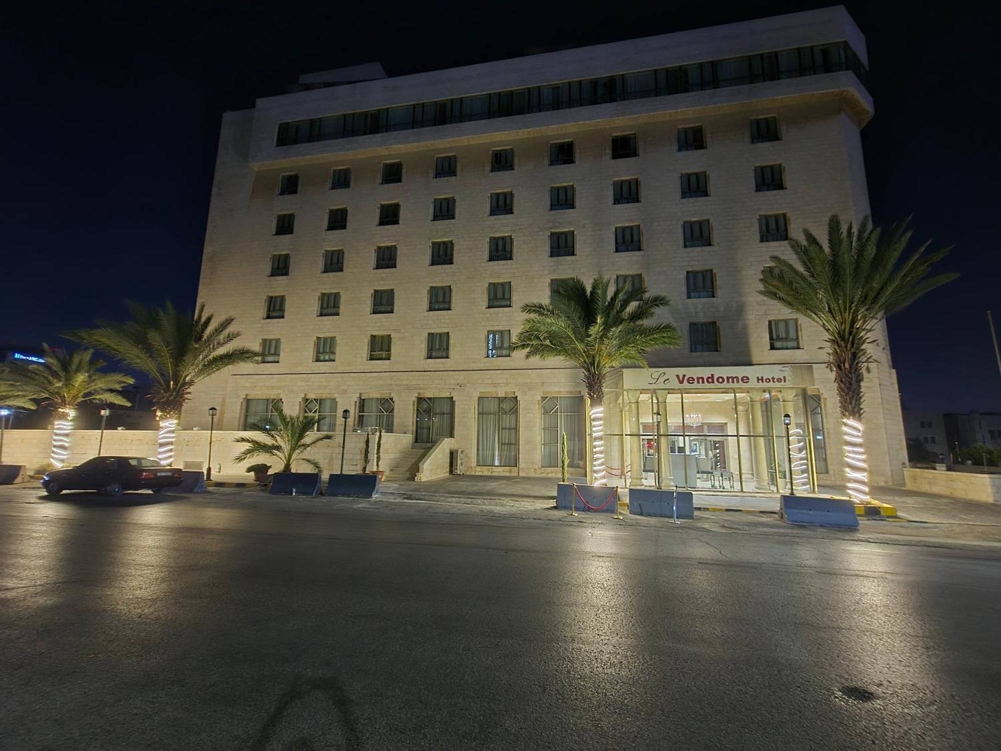 Le Vendome Hotel Amman Exterior photo