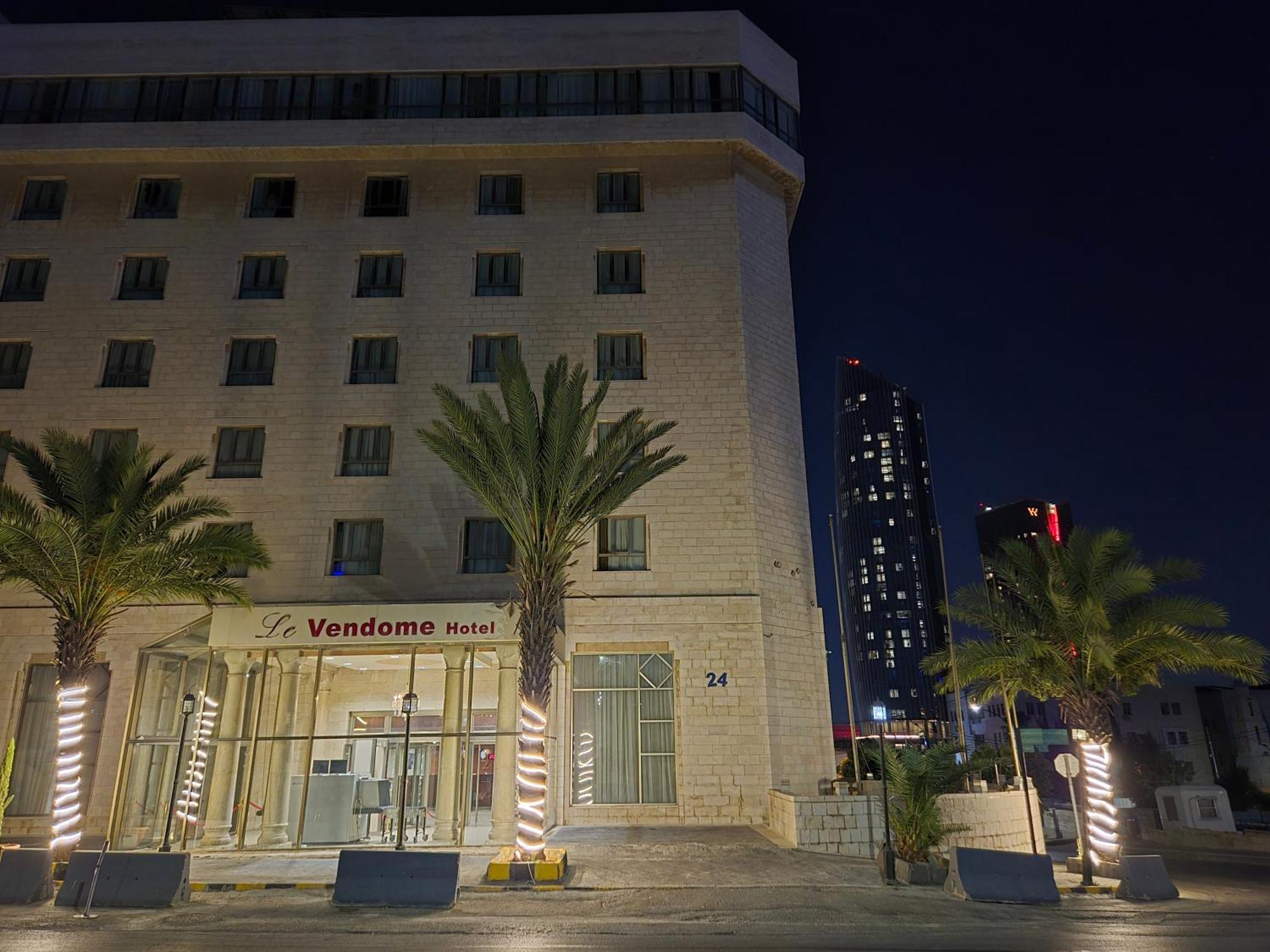Le Vendome Hotel Amman Exterior photo