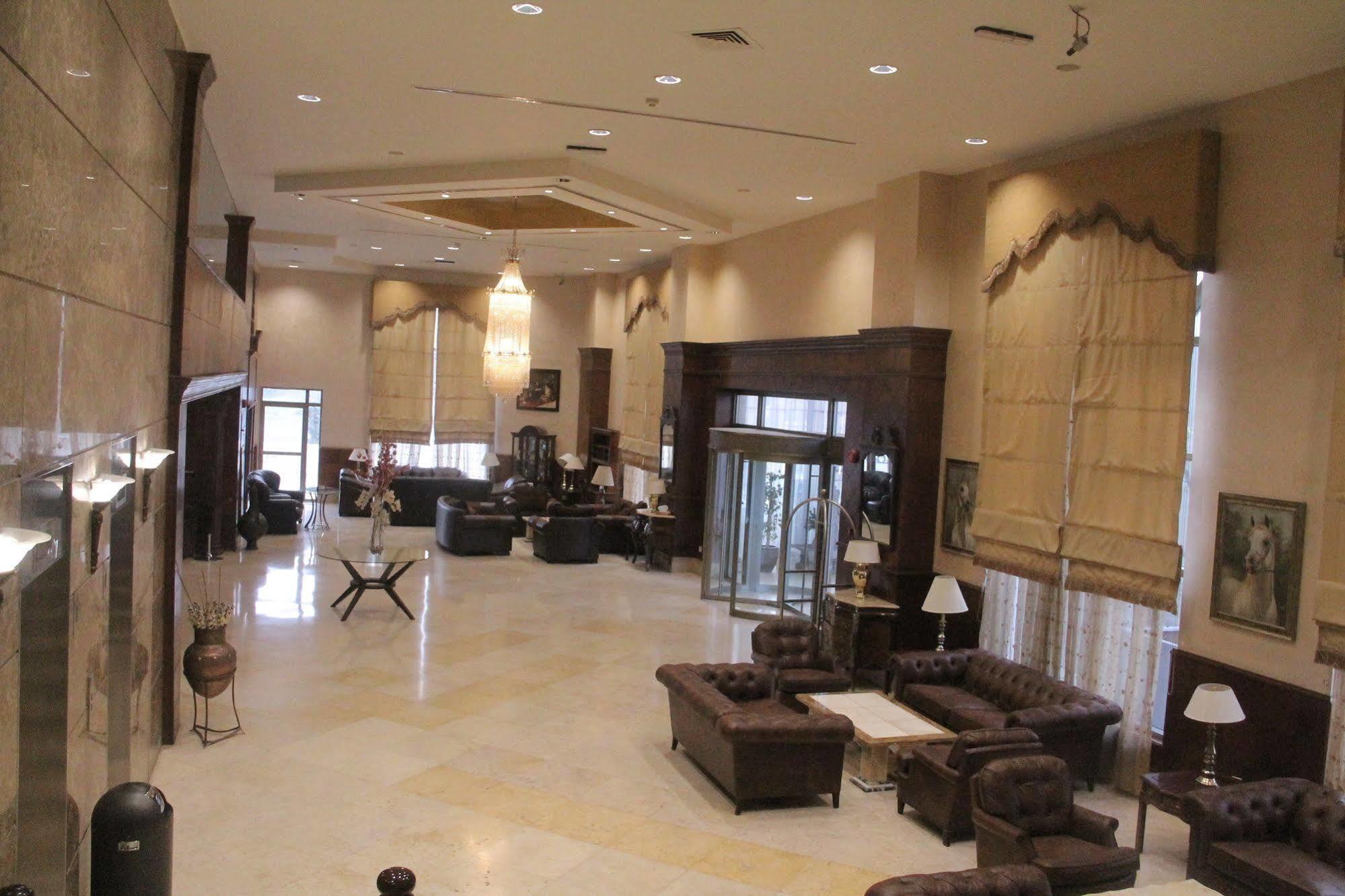 Le Vendome Hotel Amman Exterior photo